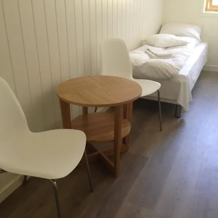 Sundlandet Motel *