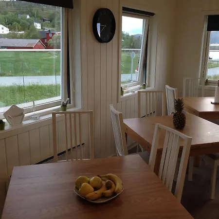 Sundlandet Motel *